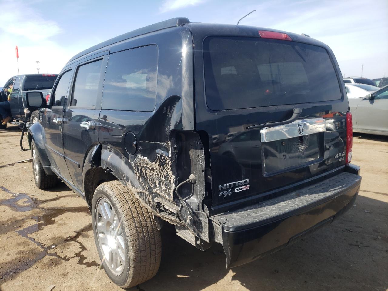 Photo 3 from auction – 2007 DODGE NITRO R/T with VIN 1D8GU58677W607675