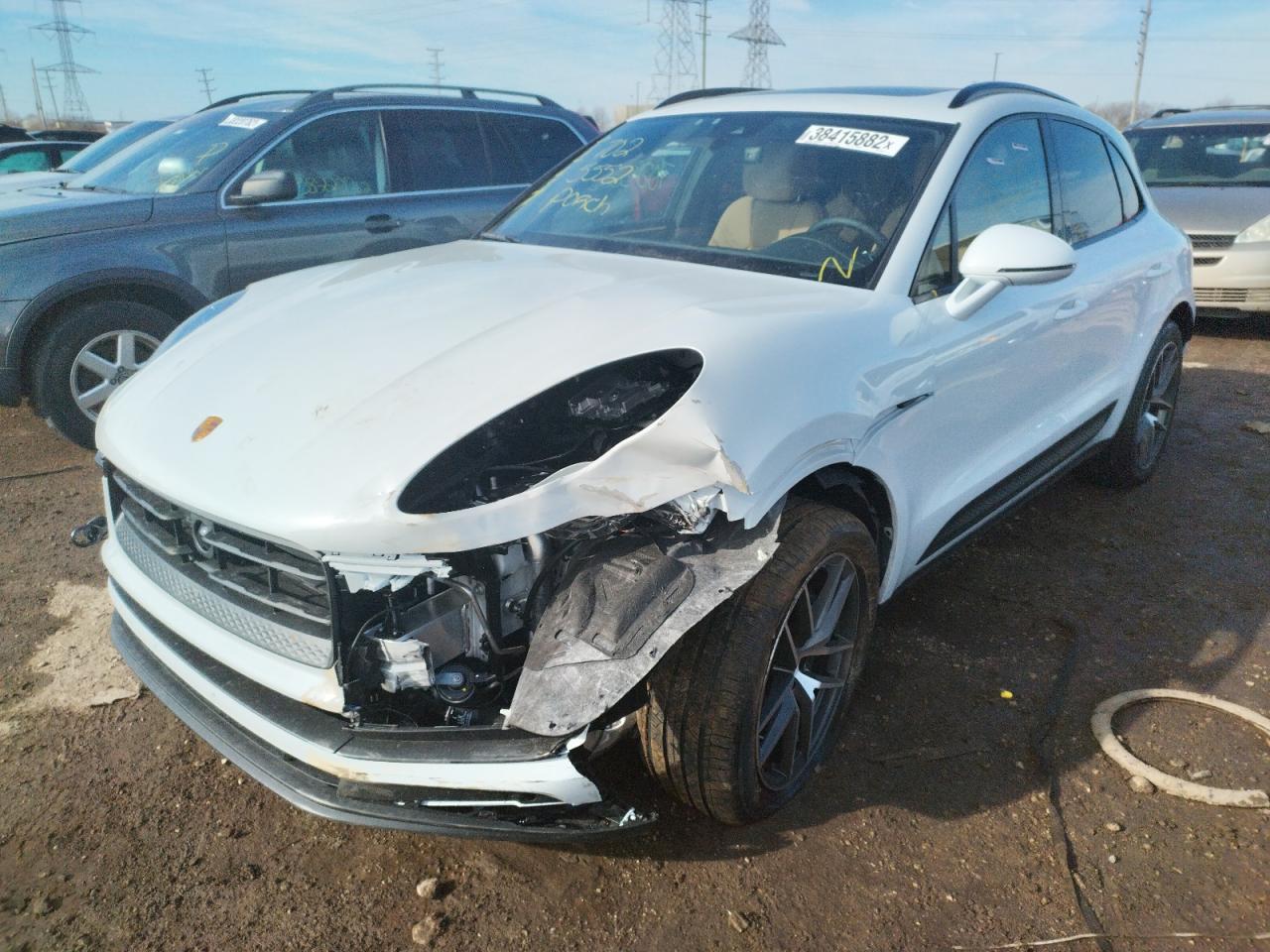 Photo 2 from auction – 2022 PORSCHE MACAN with VIN WP1AA2A57NLB05436