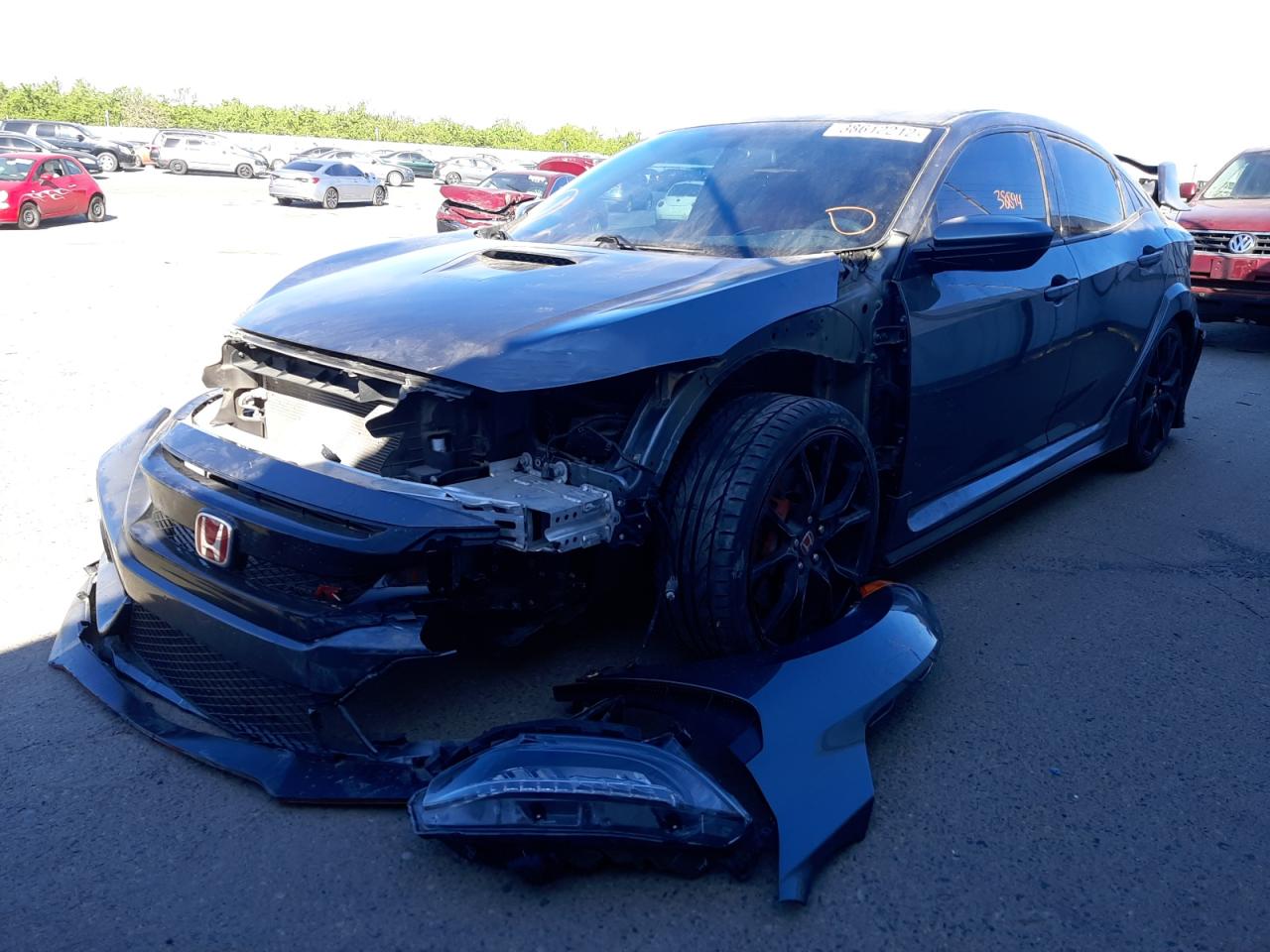 Photo 2 from auction – 2019 HONDA CIVIC TYPE with VIN SHHFK8G76KU206271