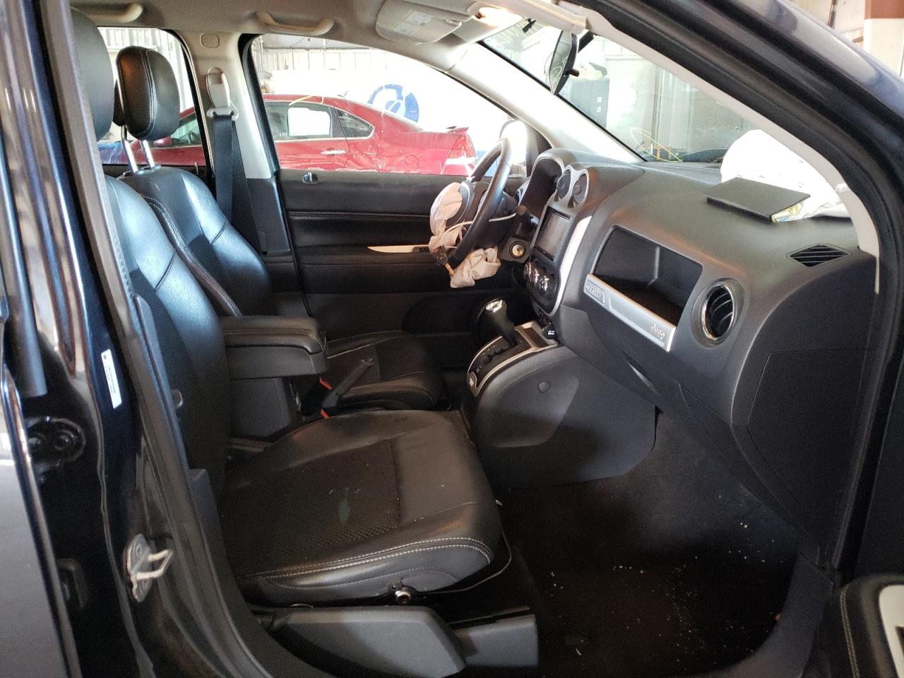 Photo 5 from auction – 2014 JEEP COMPASS LA with VIN 1C4NJDEB4ED632830
