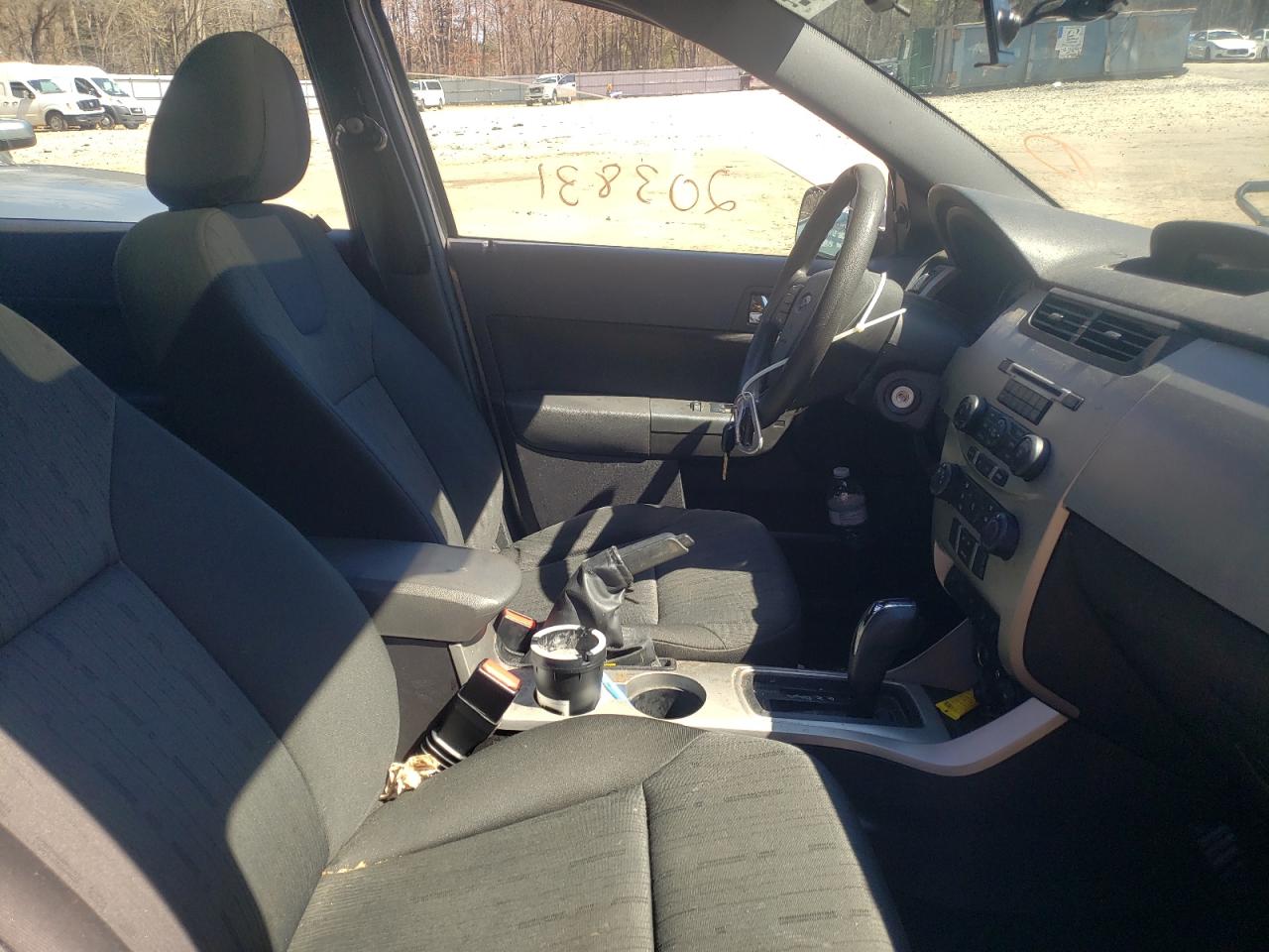 Photo 5 from auction – 2008 FORD FOCUS SE with VIN 1FAHP35N48W293971