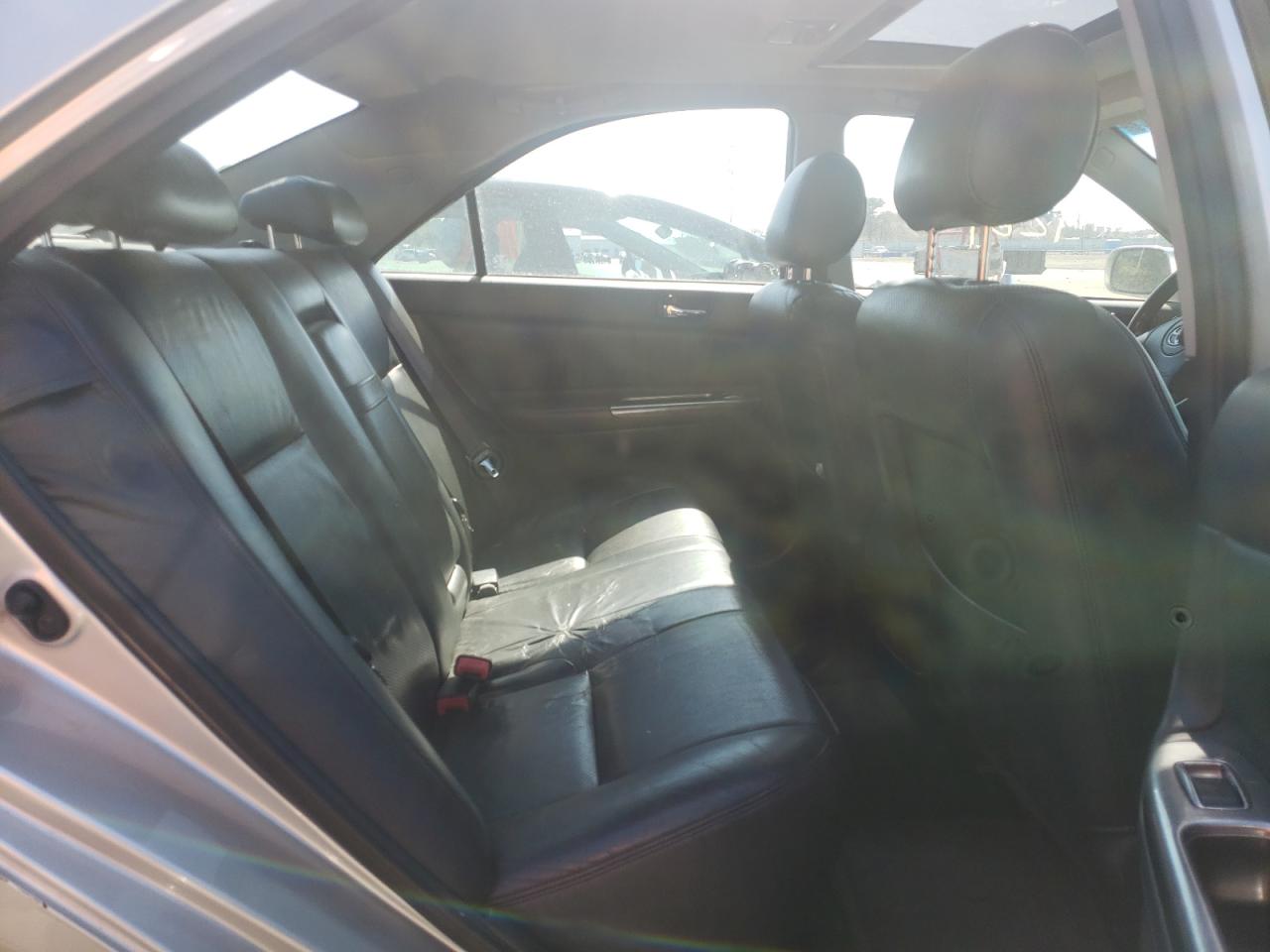 Photo 18 from auction – 2002 TOYOTA CAMRY with VIN JTDBF30K220010154