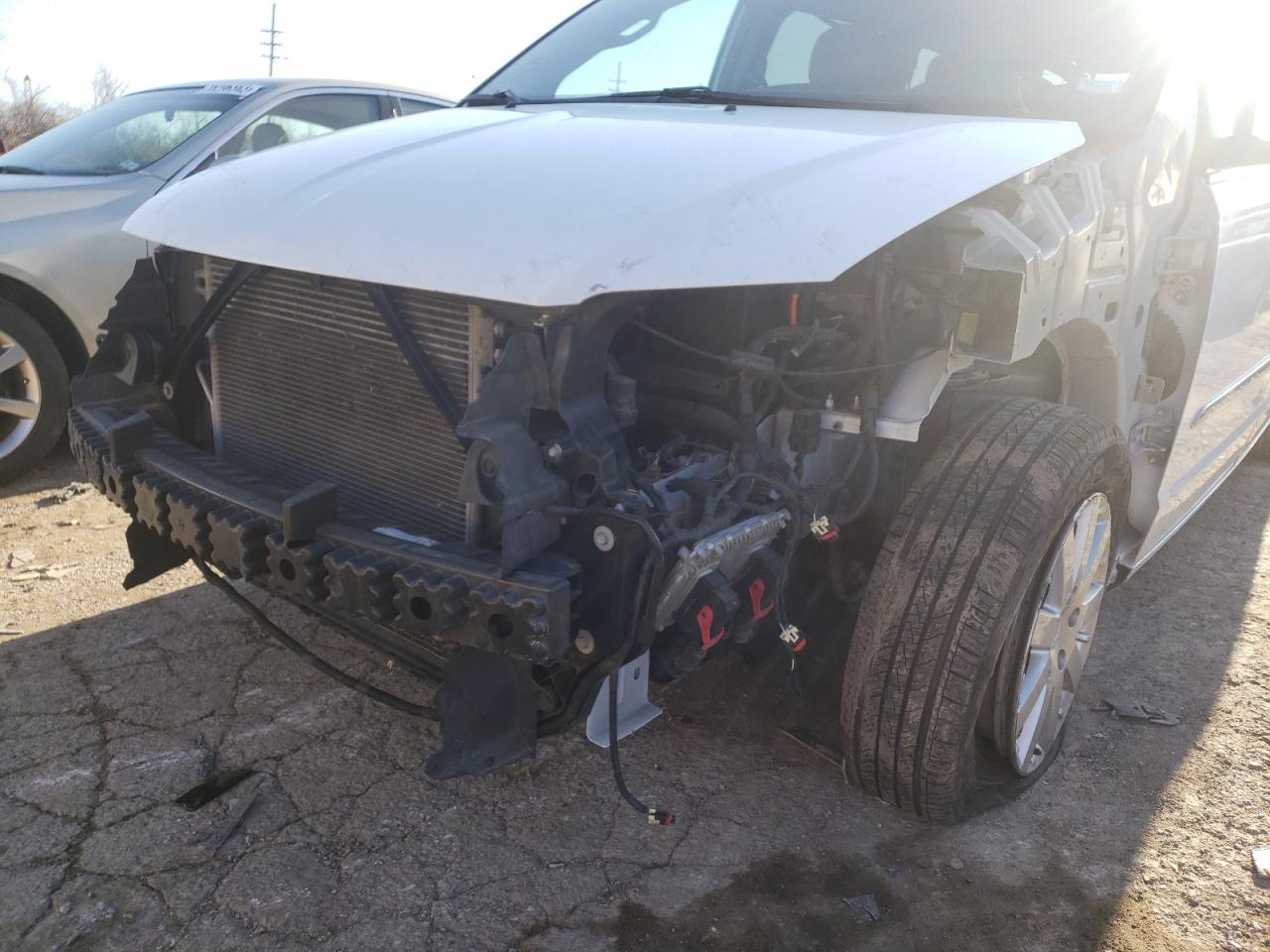 Photo 9 from auction – 2016 CHRYSLER TOWN & COU with VIN 2C4RC1BG9GR230554