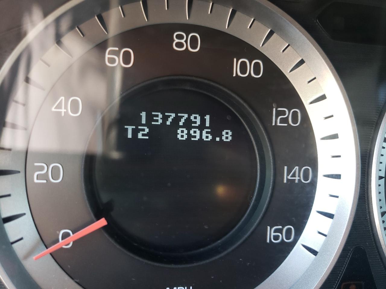 Photo 8 from auction – 2012 VOLVO XC60 3.2 with VIN YV4952DL4C2302633
