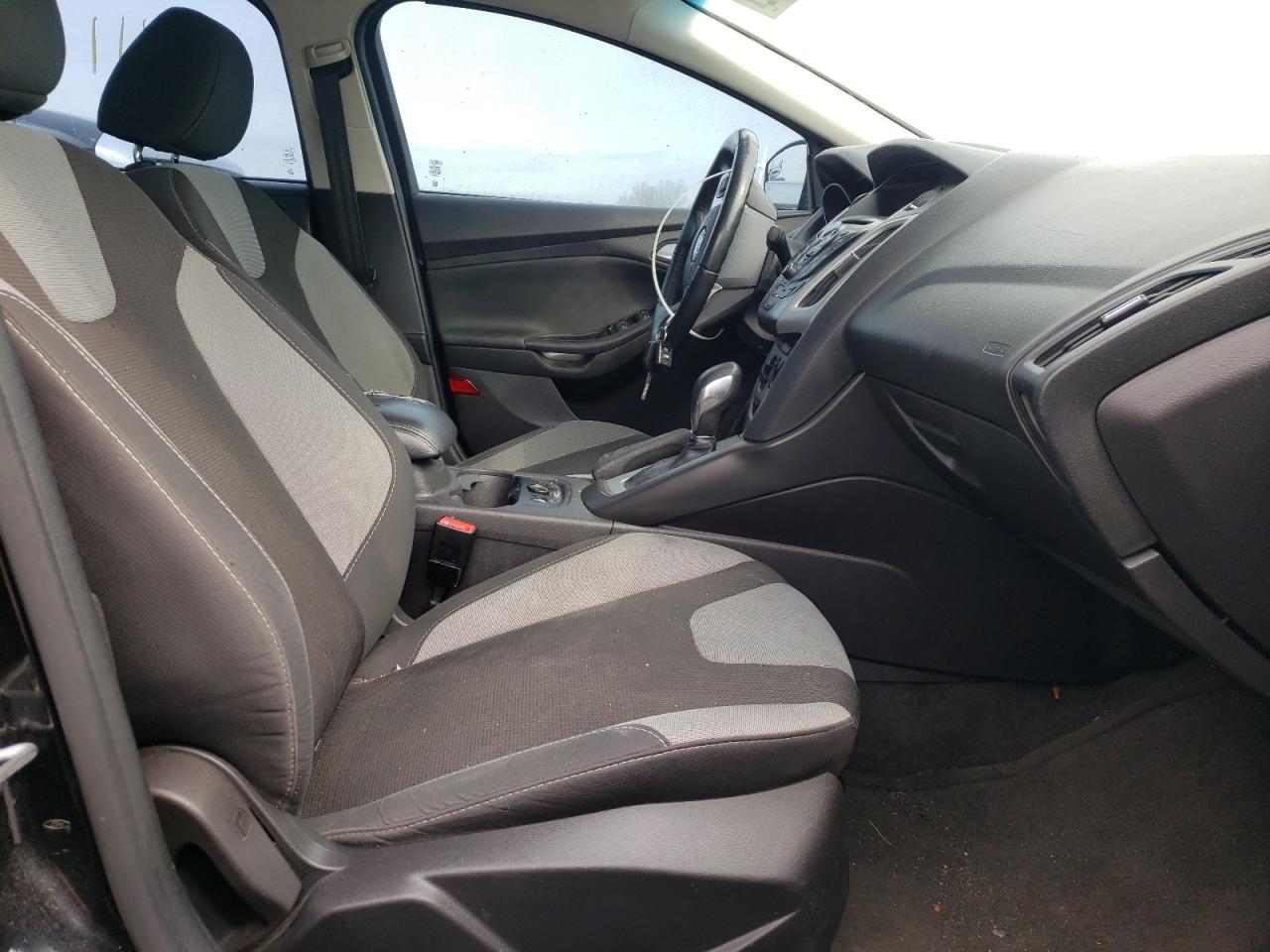 Photo 5 from auction – 2014 FORD FOCUS SE with VIN 1FADP3F2XEL364607