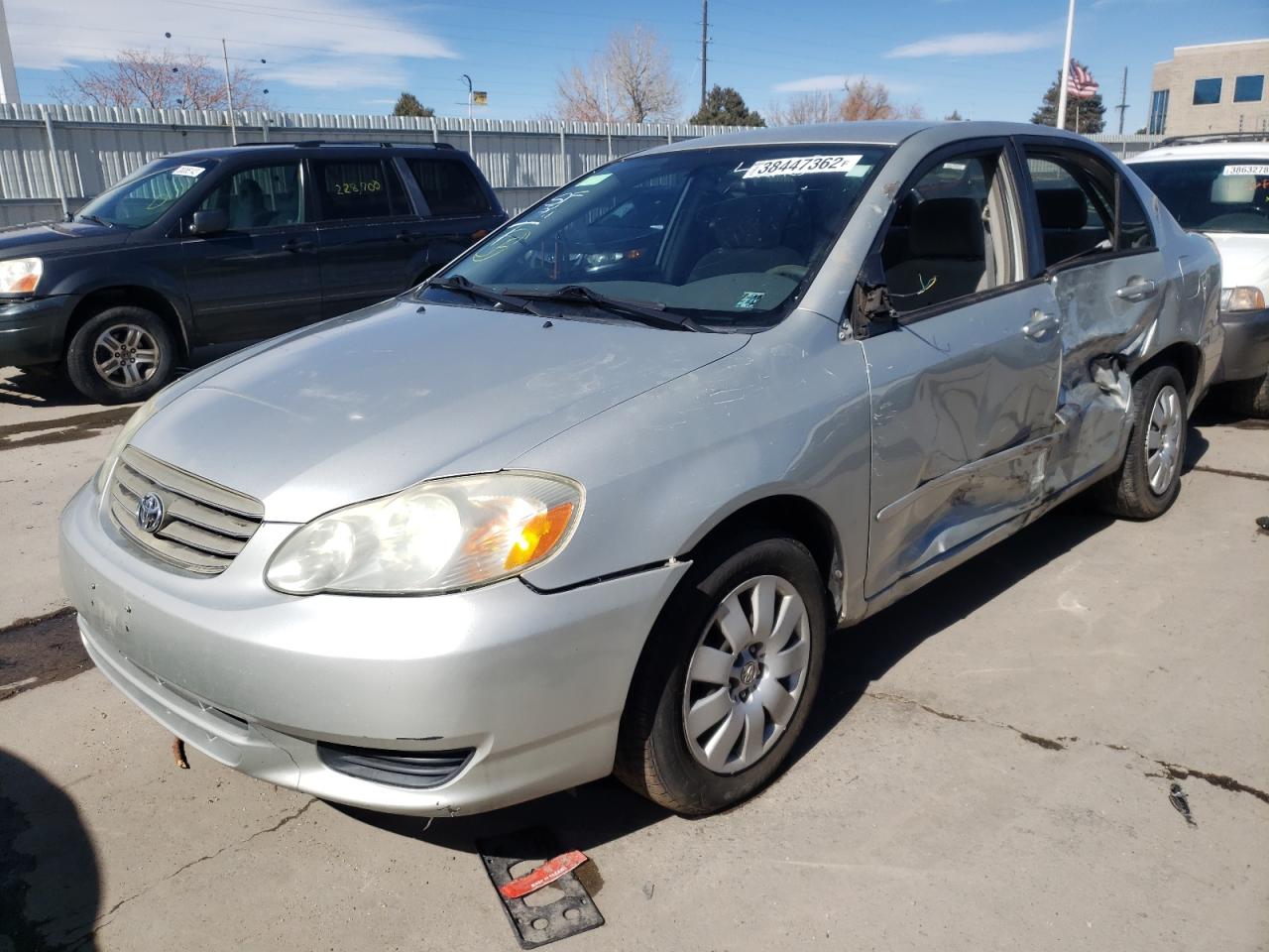 Photo 2 from auction – 2004 TOYOTA COROLLA CE with VIN 2T1BR32E24C314446