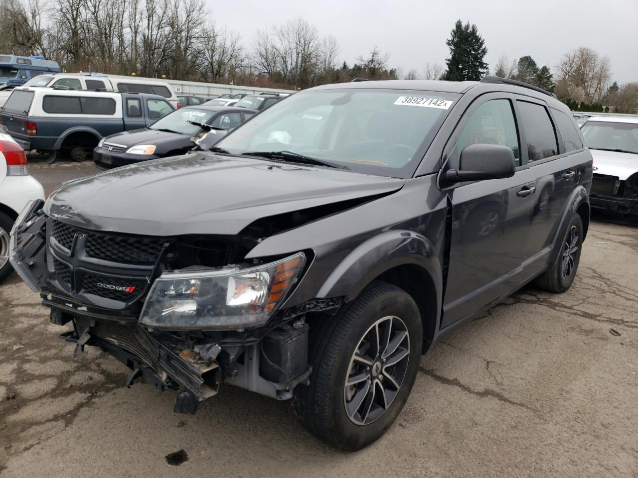 Photo 2 from auction – 2018 DODGE JOURNEY SE with VIN 3C4PDCAB3JT241981