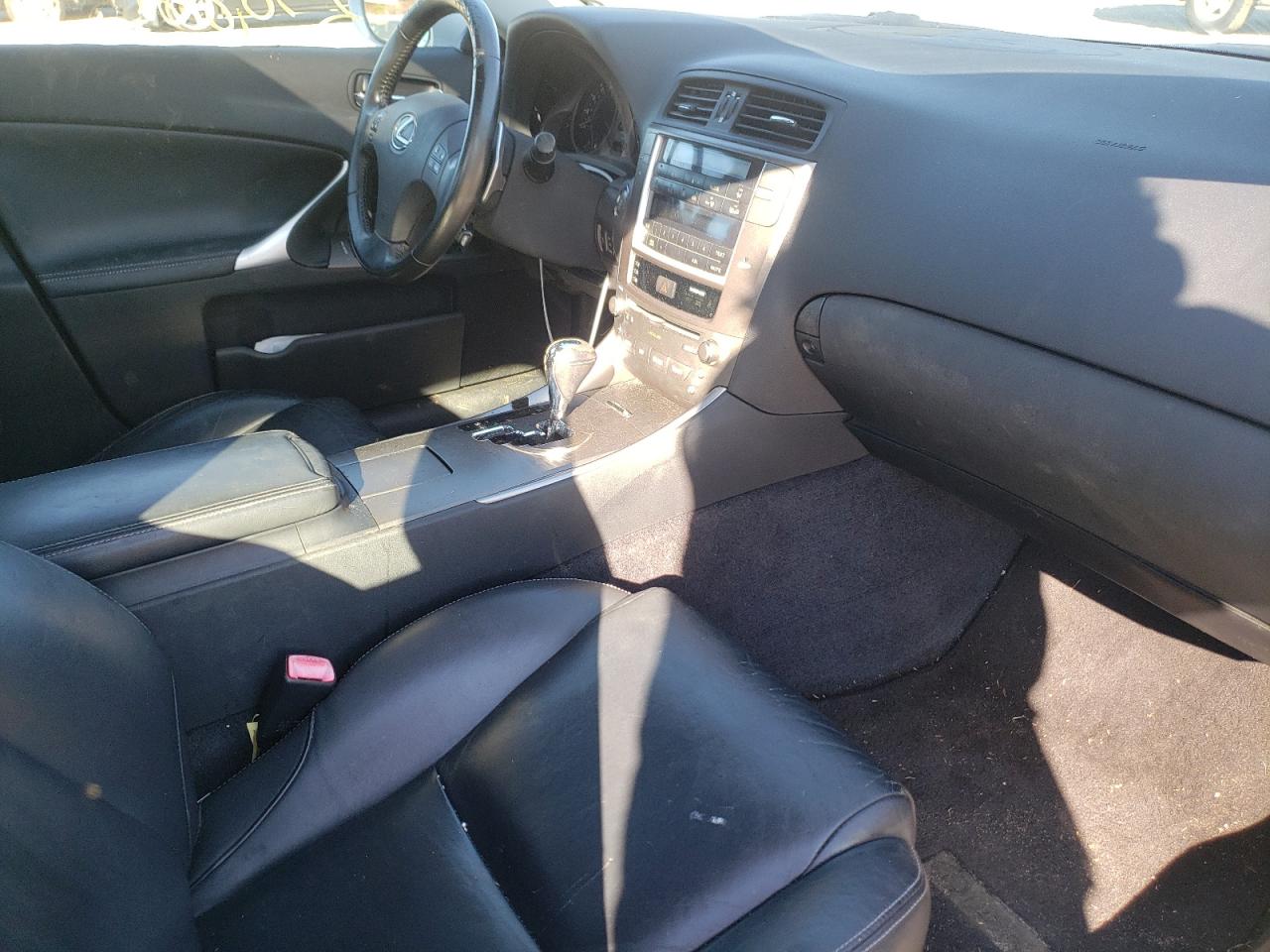 Photo 5 from auction – 2010 LEXUS IS 250 with VIN JTHBF5C21A5108714