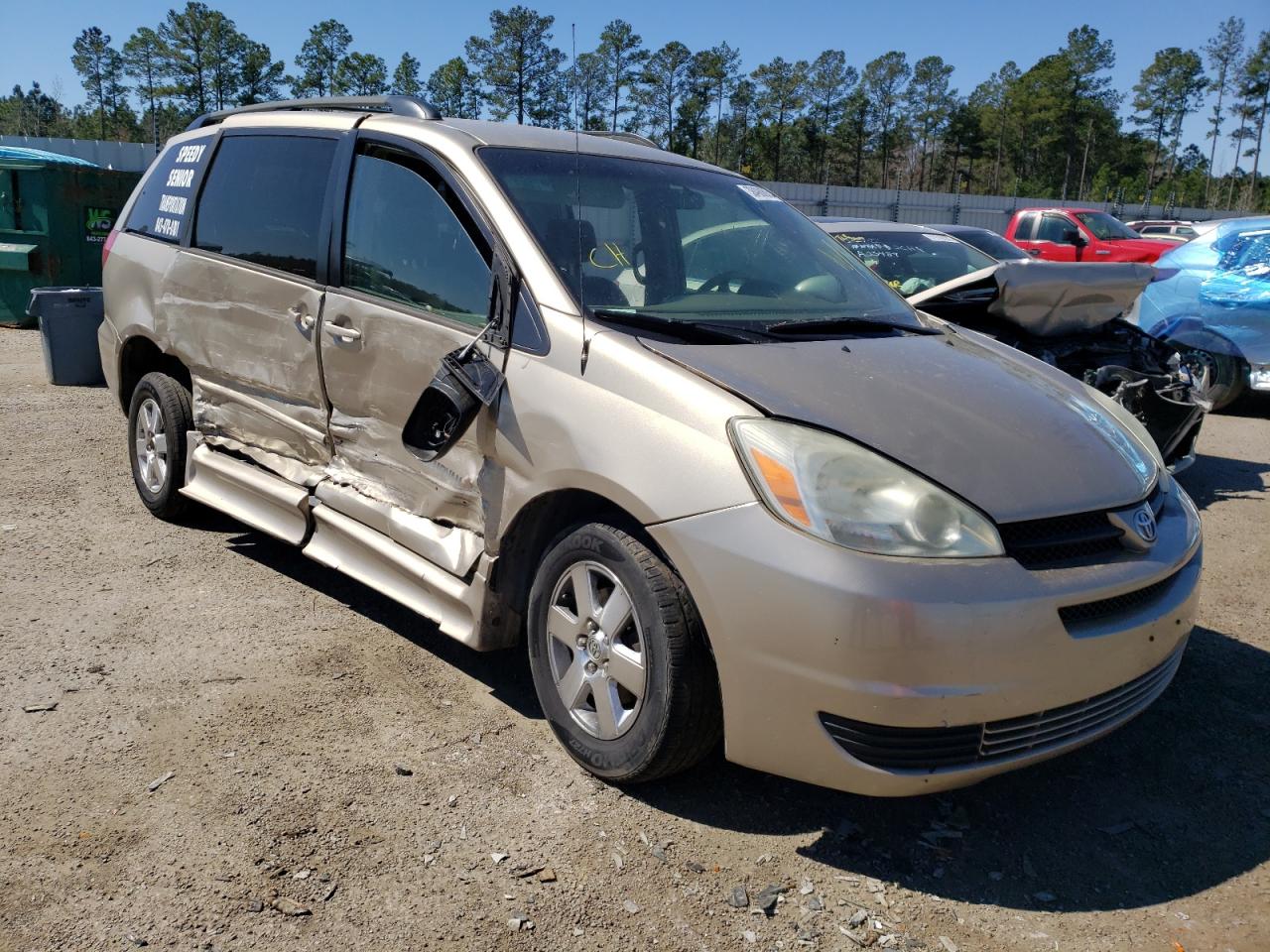 TOYOTA SIENNA CE 2004 with VIN 5TDZA23C04S212079 - Photo from auction