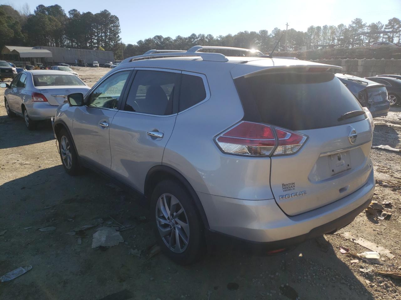 Photo 3 from auction – 2015 NISSAN ROGUE S with VIN 5N1AT2MT1FC756855