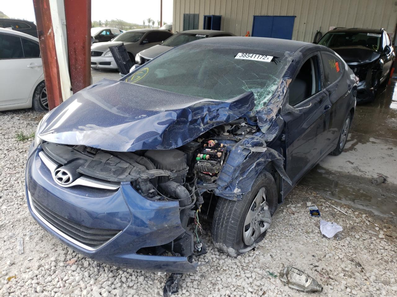 Photo 2 from auction – 2016 HYUNDAI ELANTRA SE with VIN 5NPDH4AEXGH710449