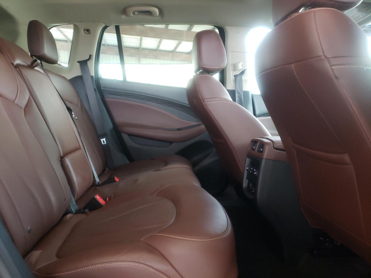 Photo 6 from auction – 2017 BUICK ENVISION E with VIN LRBFXBSAXHD237539