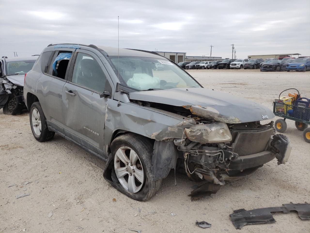 JEEP COMPASS SP 2011 with VIN 1J4NT1FA2BD241440 - Photo from auction