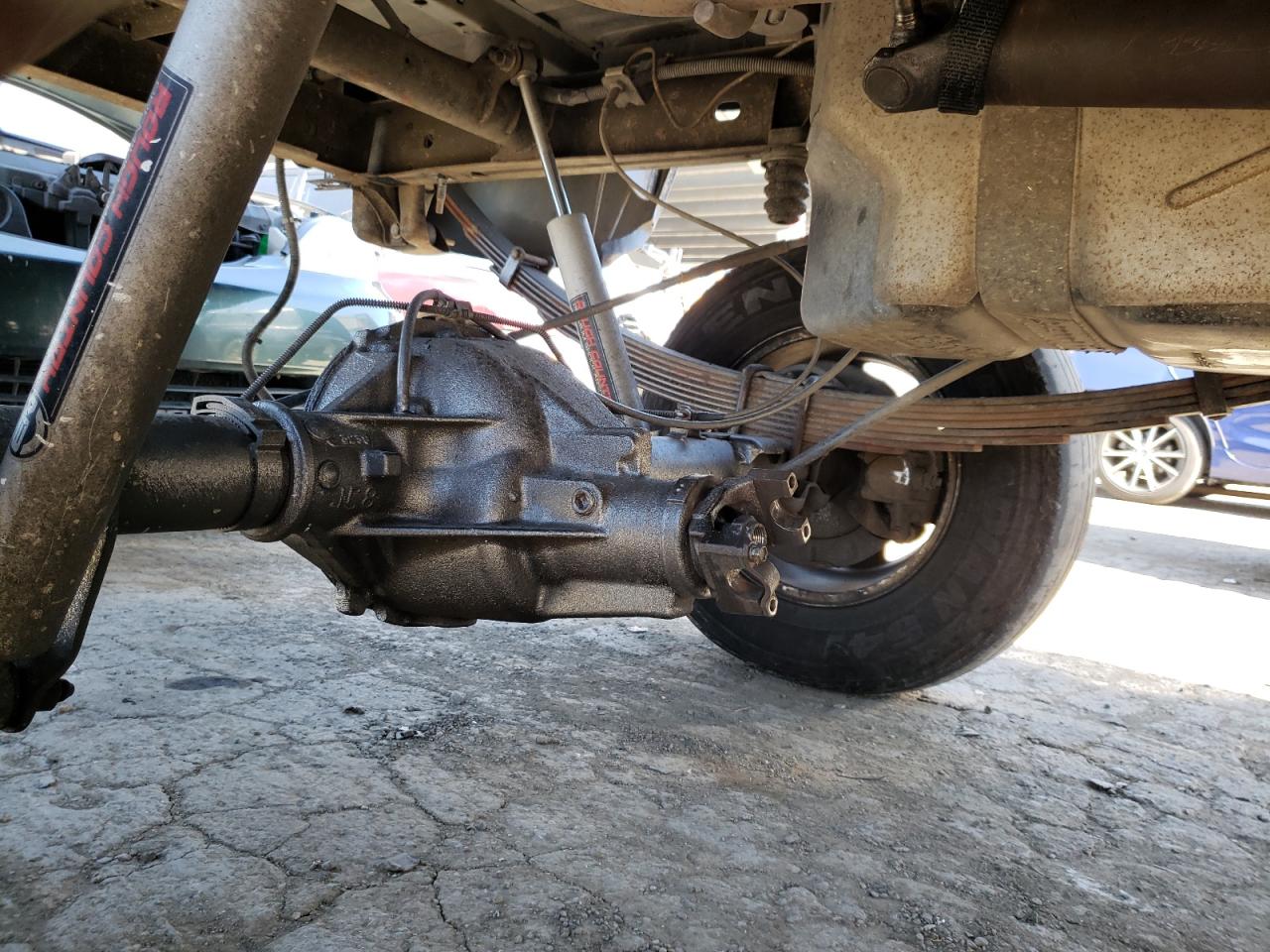 Photo 9 from auction – 2004 CHEVROLET SILVERADO with VIN 2GCEC19T541161633