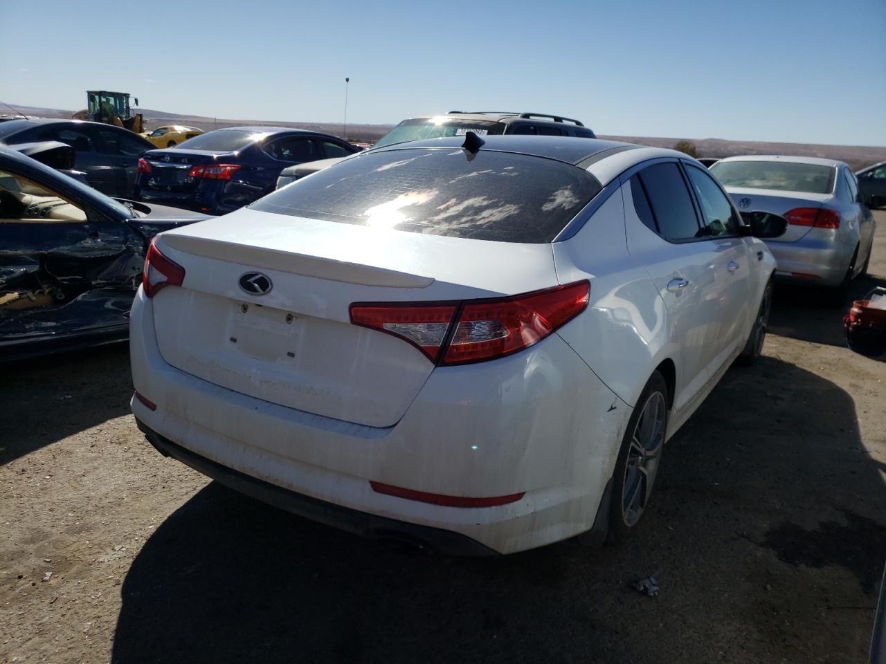 Photo 4 from auction – 2013 KIA OPTIMA SX with VIN 5XXGR4A62DG190595
