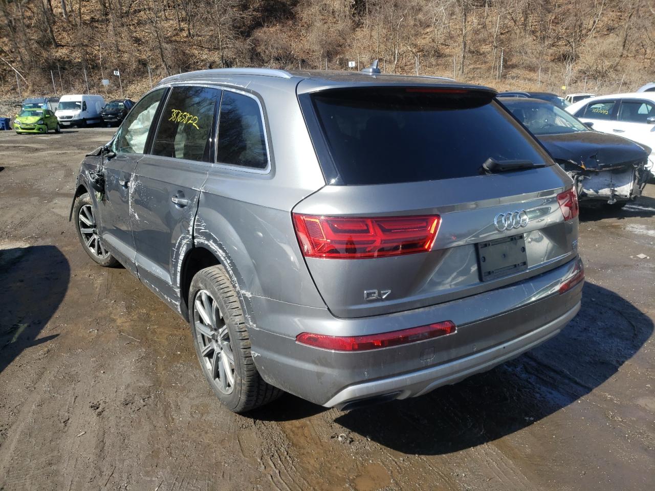 Photo 3 from auction – 2017 AUDI Q7 PREMIUM with VIN WA1LAAF70HD045040