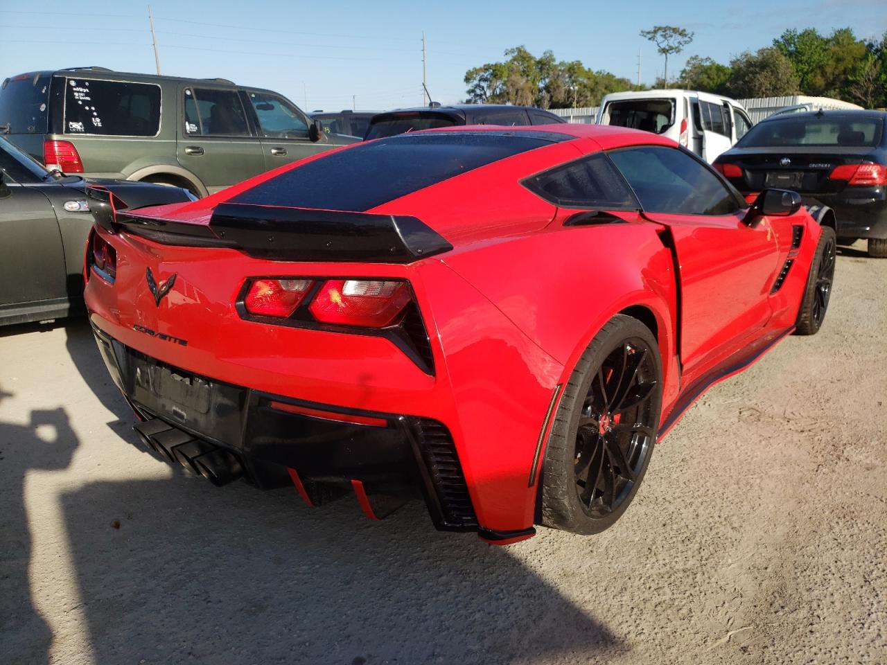 Photo 4 from auction – 2017 CHEVROLET CORVETTE G with VIN 1G1YX2D75H5115976