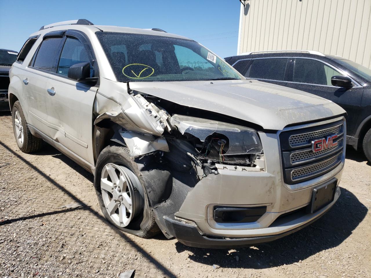 GMC ACADIA SLE 2015 with VIN 1GKKRPKD0FJ273373 - Photo from auction