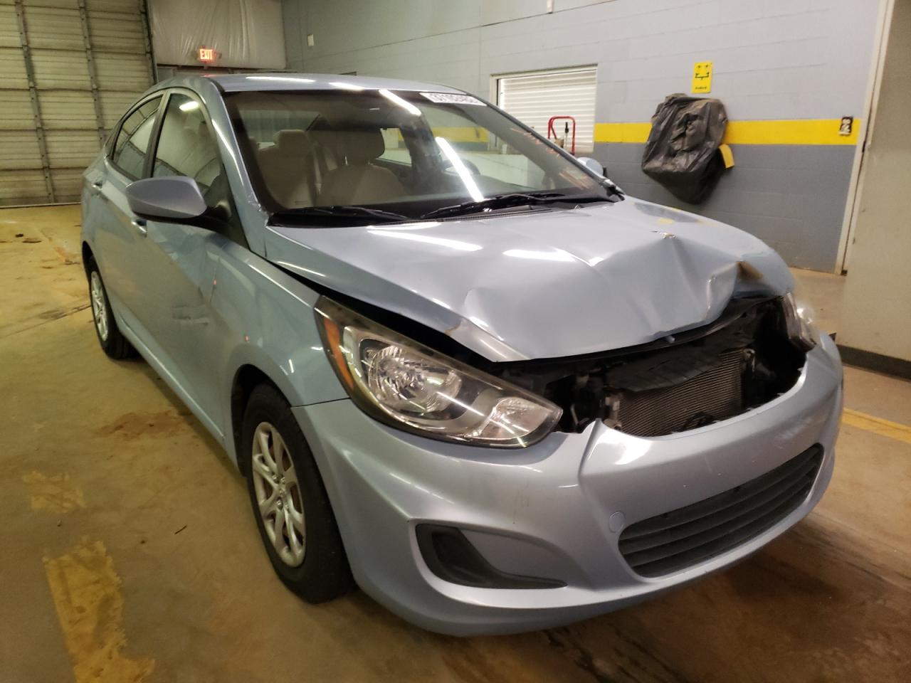 HYUNDAI ACCENT GLS 2014 with VIN KMHCT4AE2EU673289 - Photo from auction