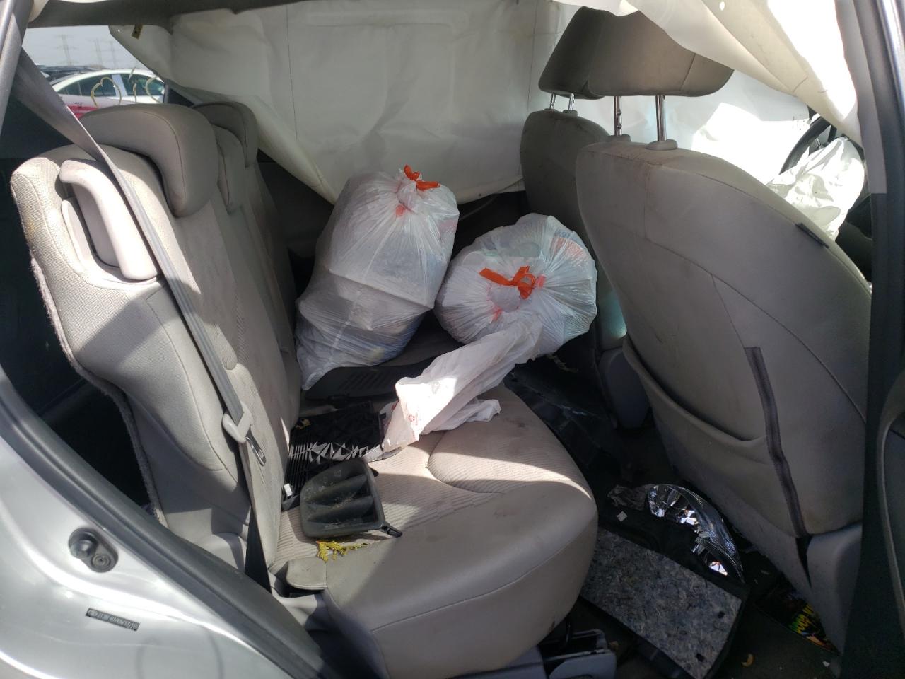 Photo 6 from auction – 2011 TOYOTA RAV4 with VIN 2T3BF4DVXBW105146