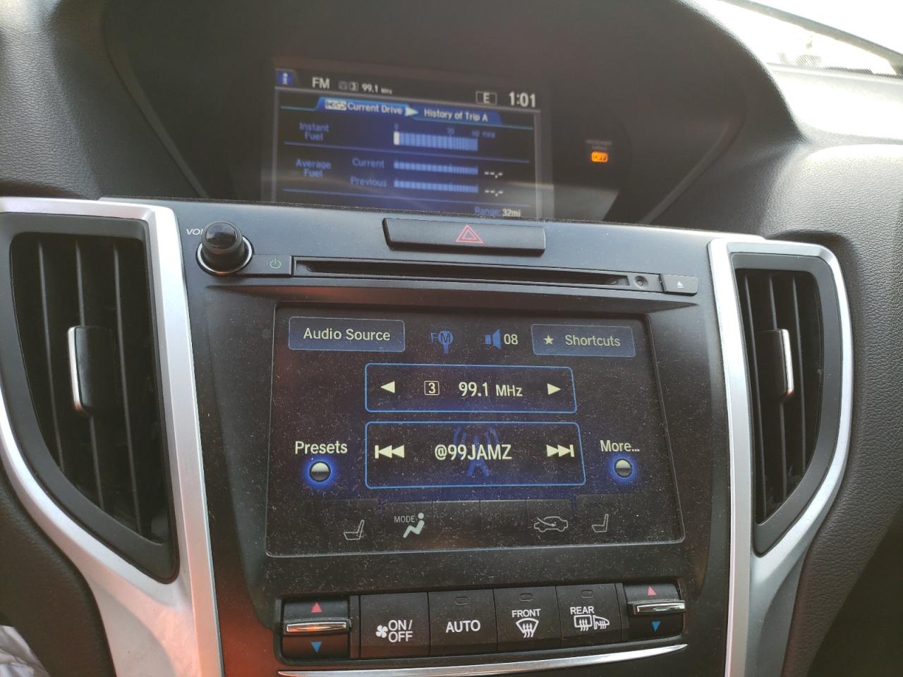 Photo 9 from auction – 2016 ACURA TLX with VIN 19UUB2F34GA000341