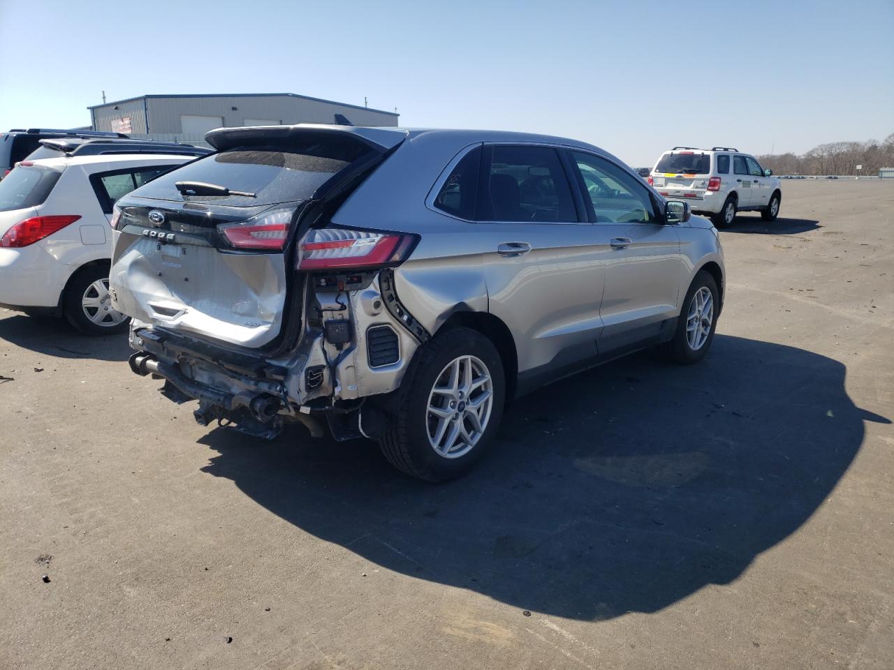 Photo 4 from auction – 2021 FORD EDGE SEL with VIN 2FMPK4J99MBA13858