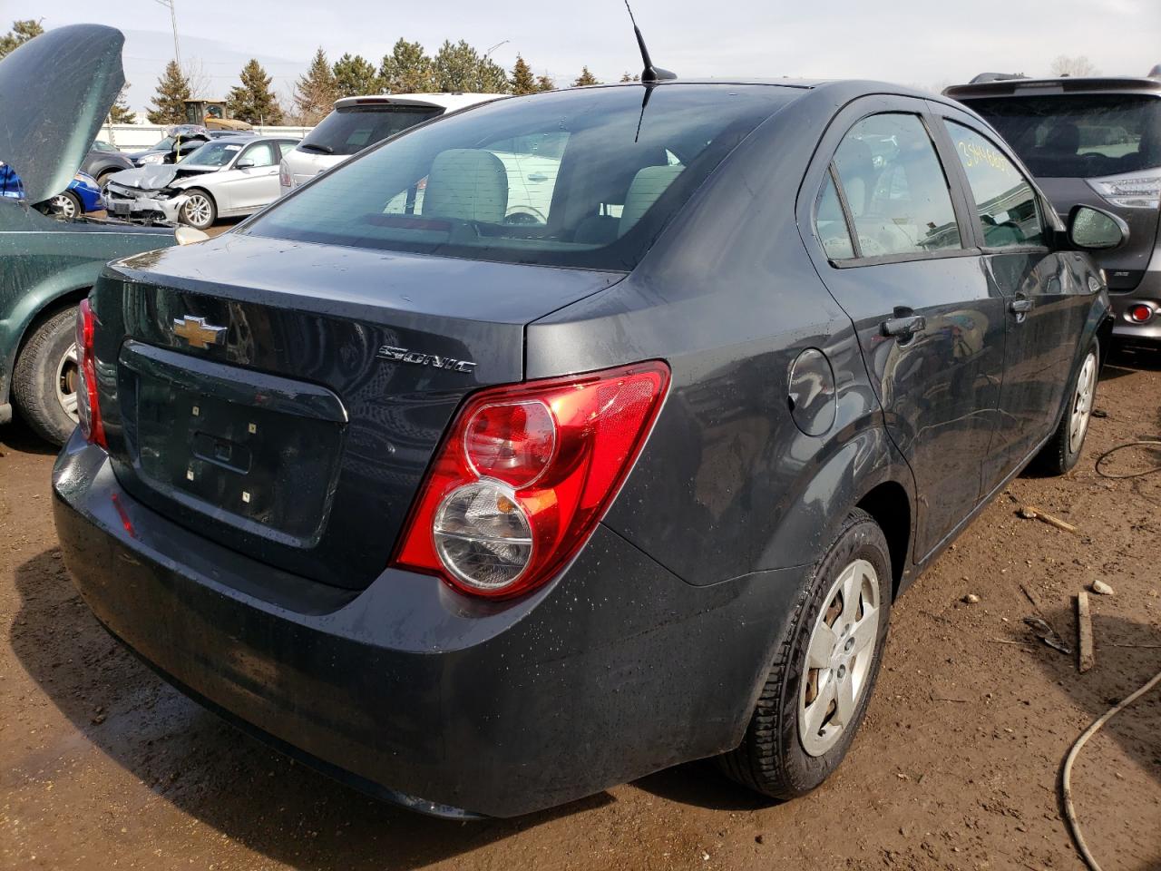 صورة رقم 4 من المزاد - 2014 CHEVROLET SONIC LS مع VIN 1G1JA5SH2E4116200