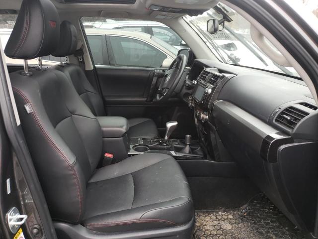Photo 5 from auction – 2019 TOYOTA 4RUNNER with VIN JTEBU5JR3K5707943