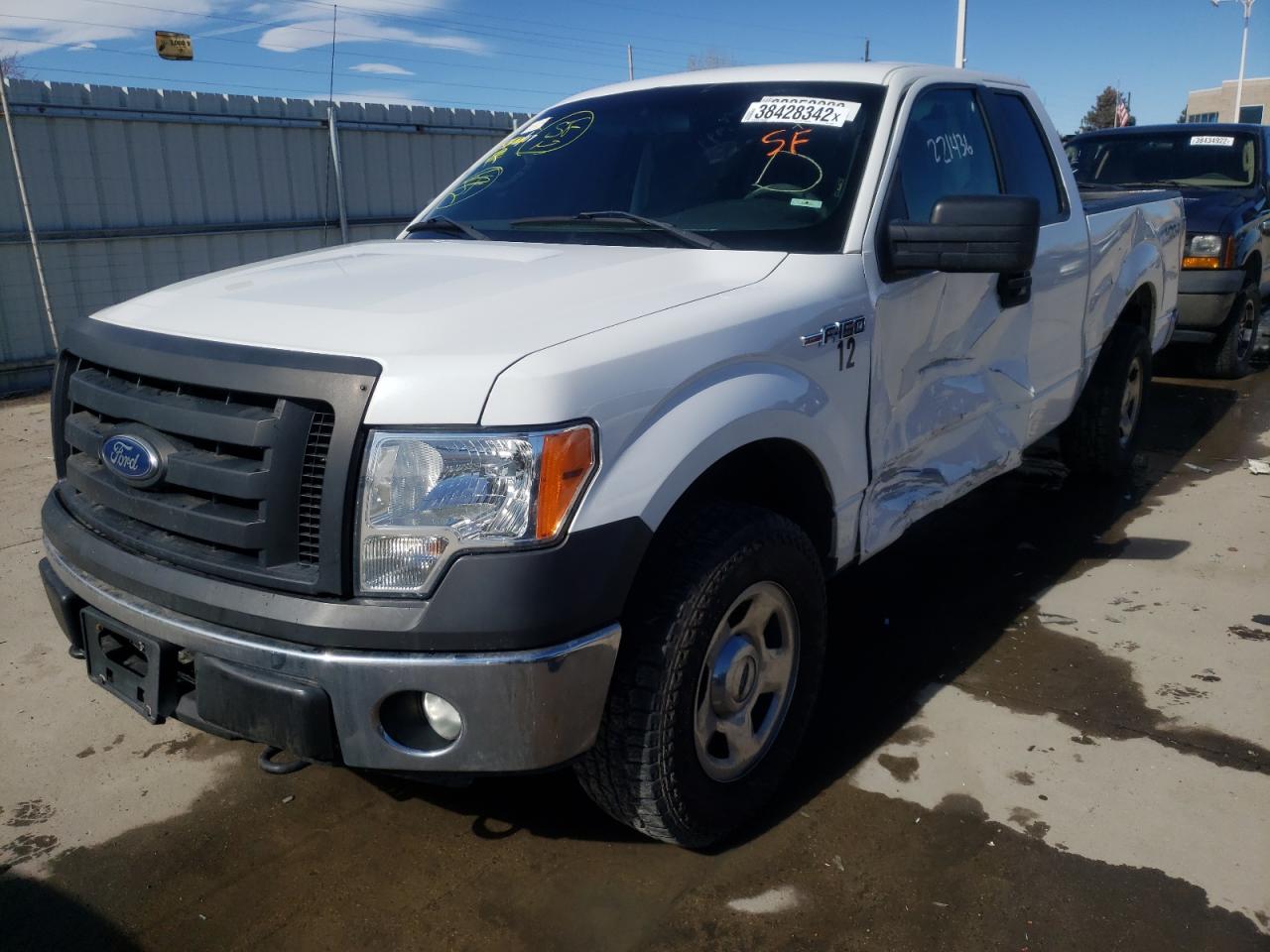 Photo 2 from auction – 2011 FORD F150 SUPER with VIN 1FTFX1EF7BFC39988