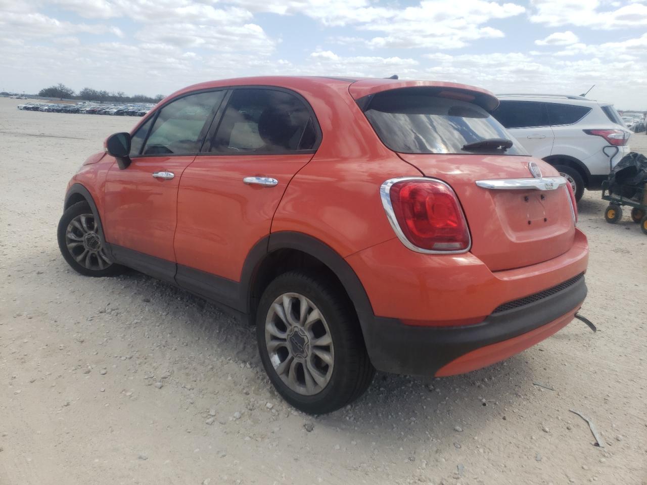 Photo 3 from auction – 2016 FIAT 500X EASY with VIN ZFBCFXBT5GP437654
