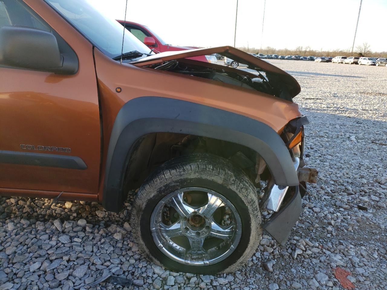 Photo 9 from auction – 2004 CHEVROLET COLORADO with VIN 1GCDT196848189686