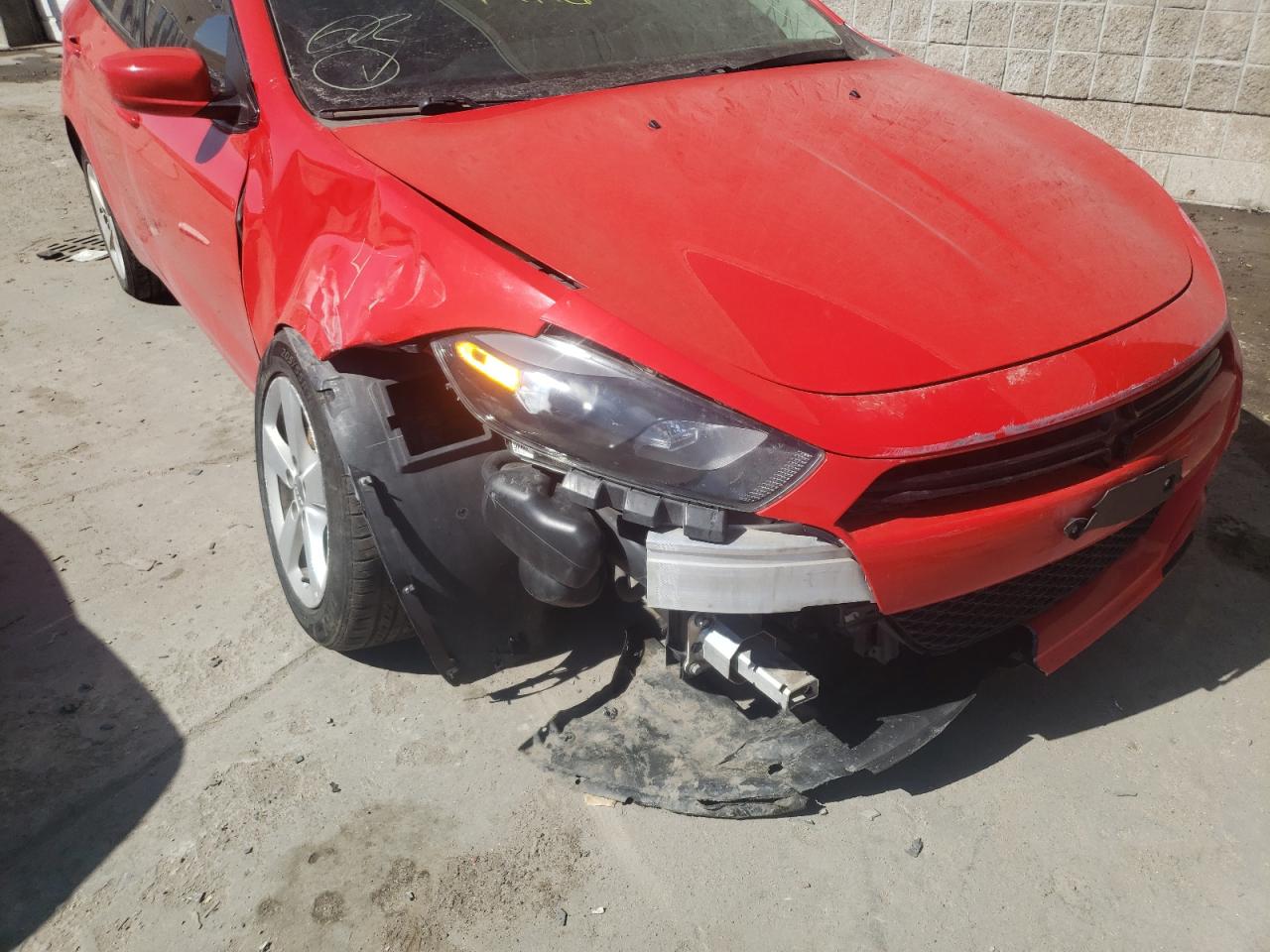 Photo 9 from auction – 2016 DODGE DART SXT with VIN 1C3CDFBBXGD689216