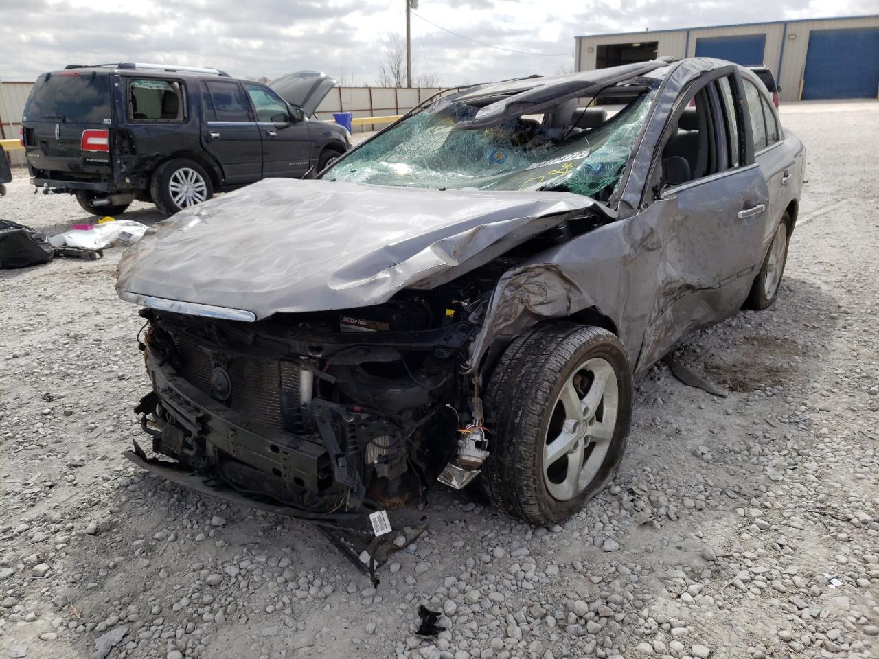 Photo 2 from auction – 2008 HYUNDAI SONATA SE with VIN 5NPEU46F28H312798