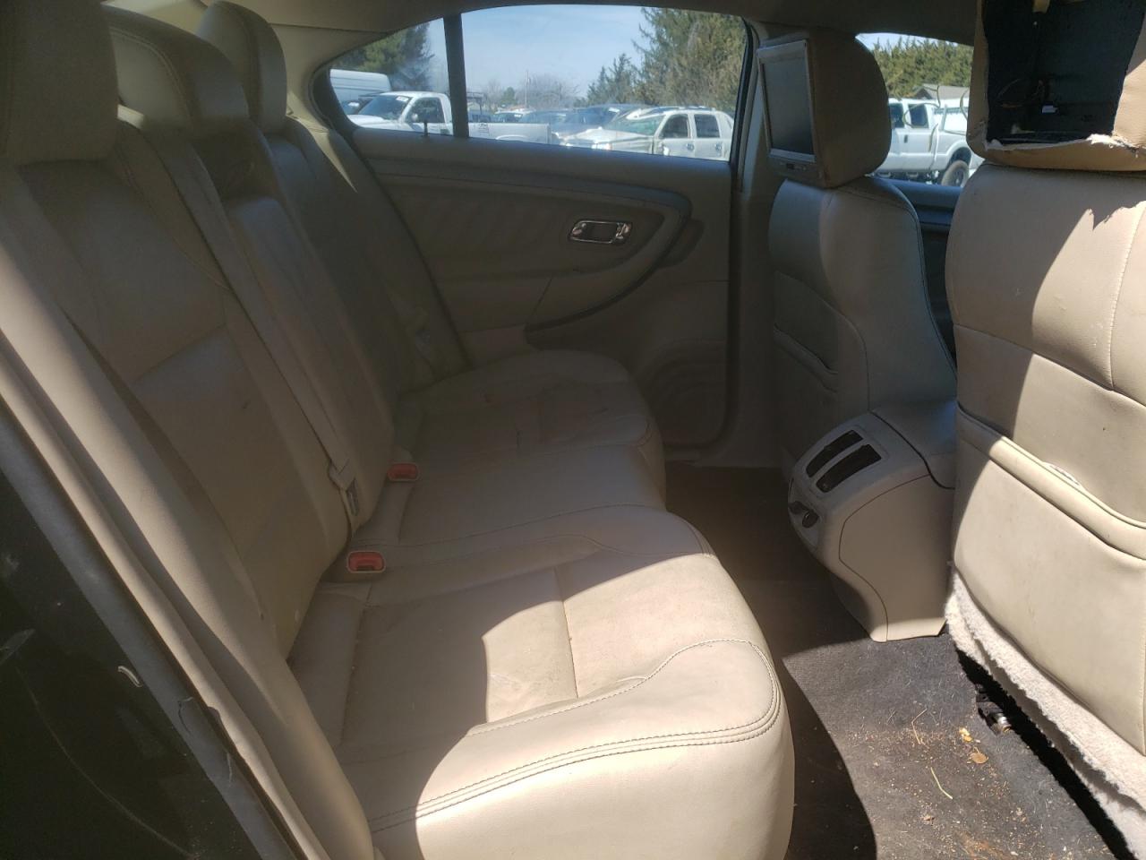 Foto 6 de la subasta – 2014 FORD TAURUS SEL con VIN 1FAHP2E96EG149440