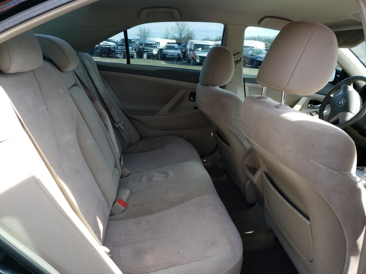 Фото 6 с аукциона – 2011 TOYOTA CAMRY BASE с VIN 4T1BF3EK4BU670516