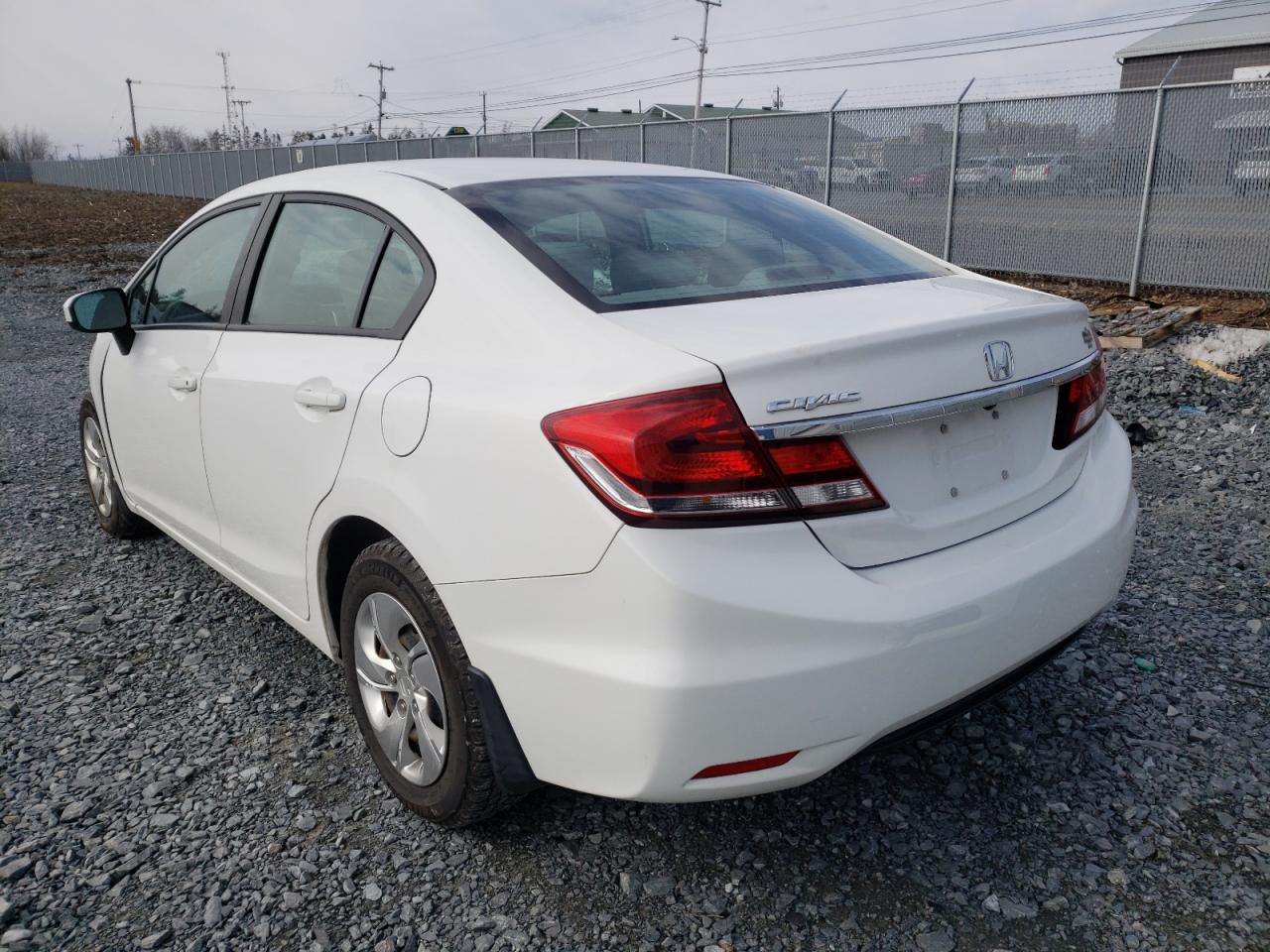 Photo 3 from auction – 2015 HONDA CIVIC LX with VIN 2HGFB2F42FH055209