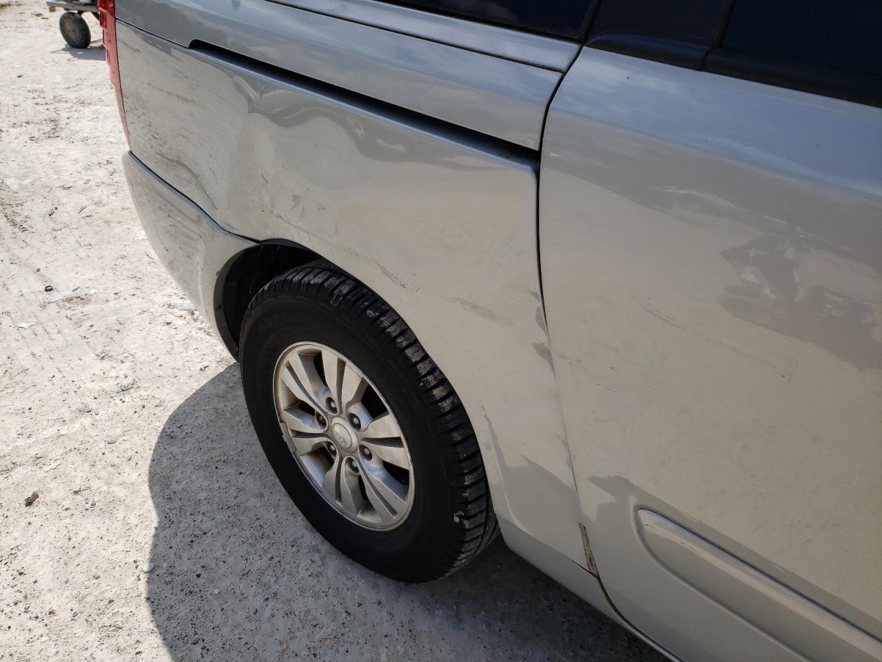 Photo 9 from auction – 2012 KIA SEDONA LX with VIN KNDMG4C7XC6499730