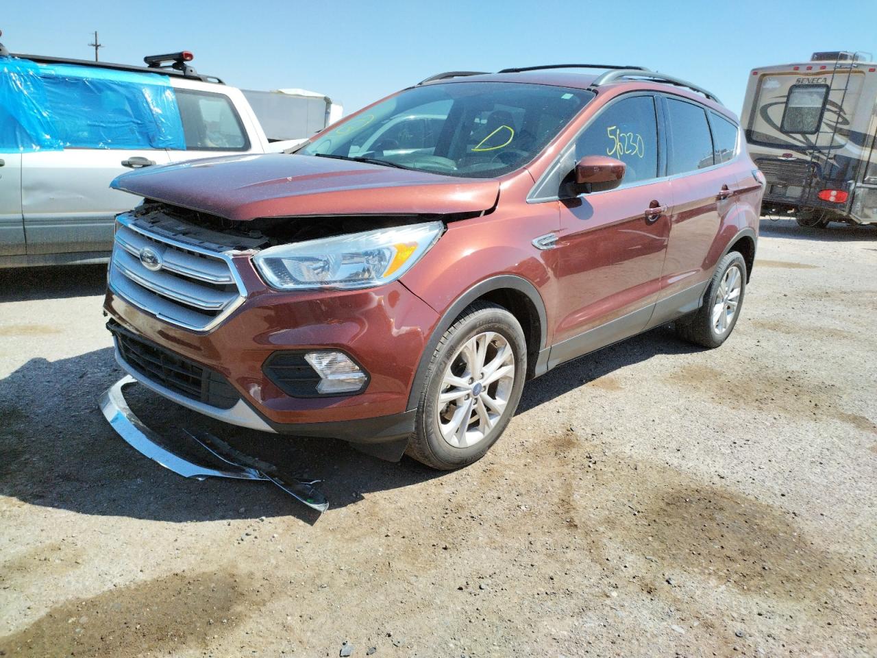 Photo 2 from auction – 2018 FORD ESCAPE SE with VIN 1FMCU0GD8JUA86268