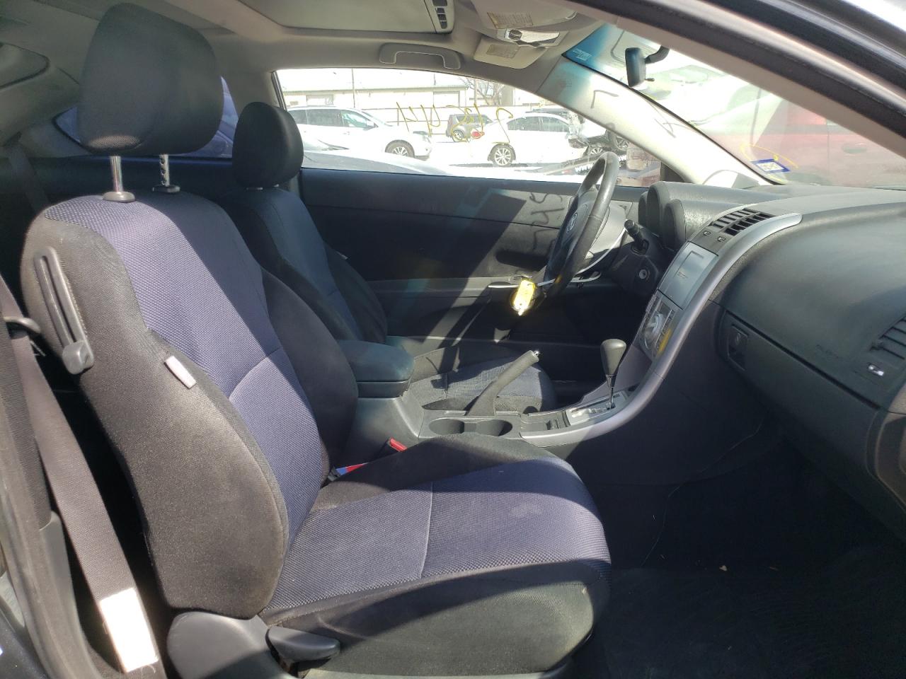 Photo 5 from auction – 2005 TOYOTA SCION TC with VIN JTKDE167150037457