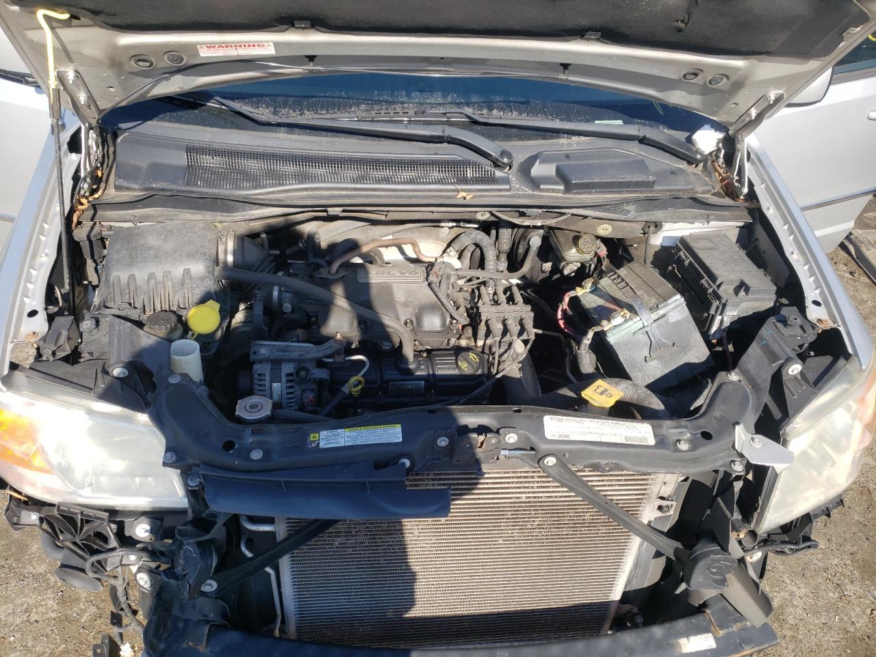 Photo 7 from auction – 2010 DODGE GRAND CARA with VIN 2D4RN5D14AR461849