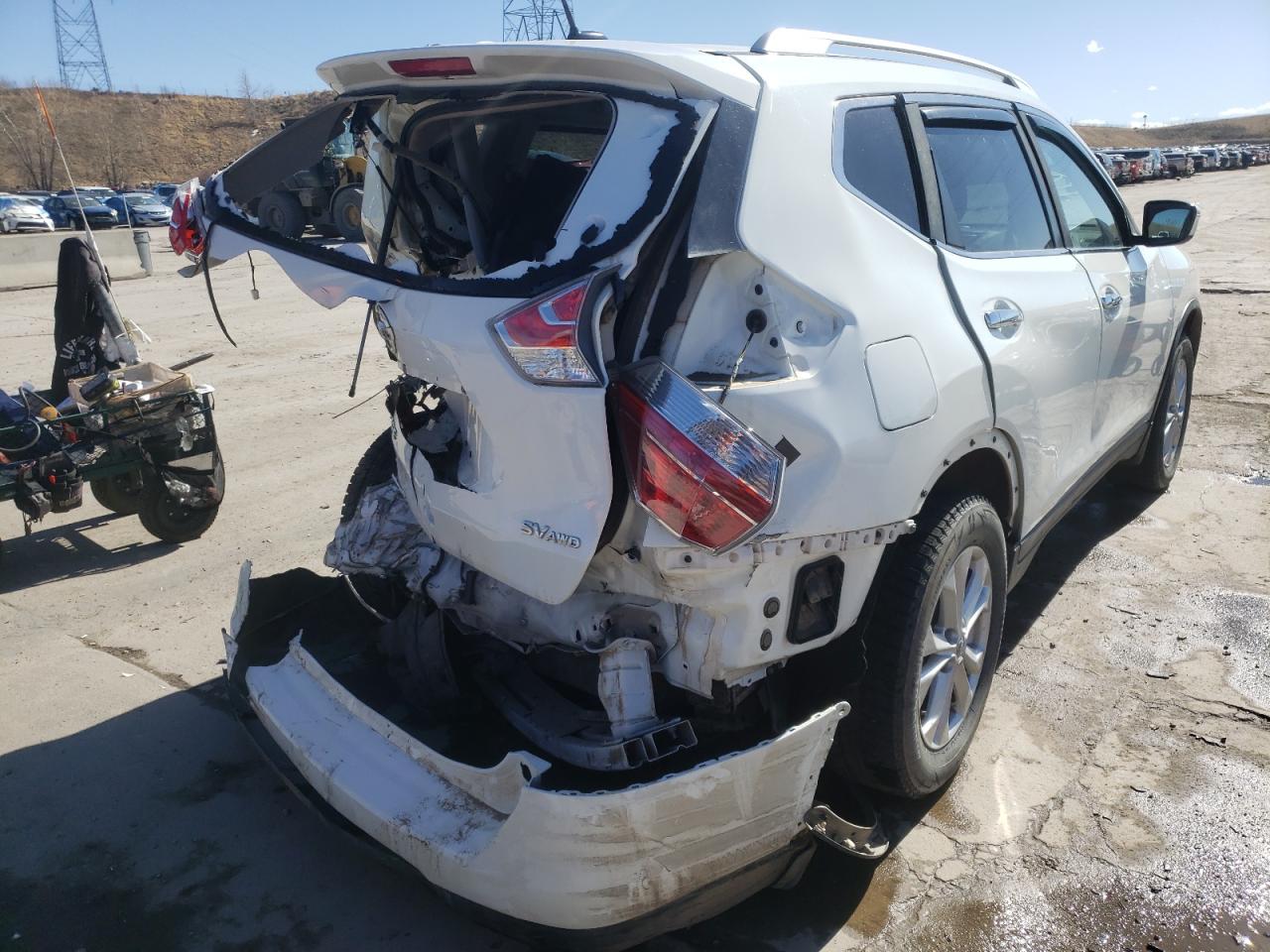 Photo 4 from auction – 2016 NISSAN ROGUE S with VIN KNMAT2MV3GP684024