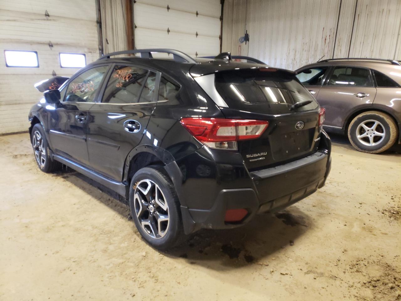 Photo 3 from auction – 2018 SUBARU CROSSTREK with VIN JF2GTAMC5JH212588