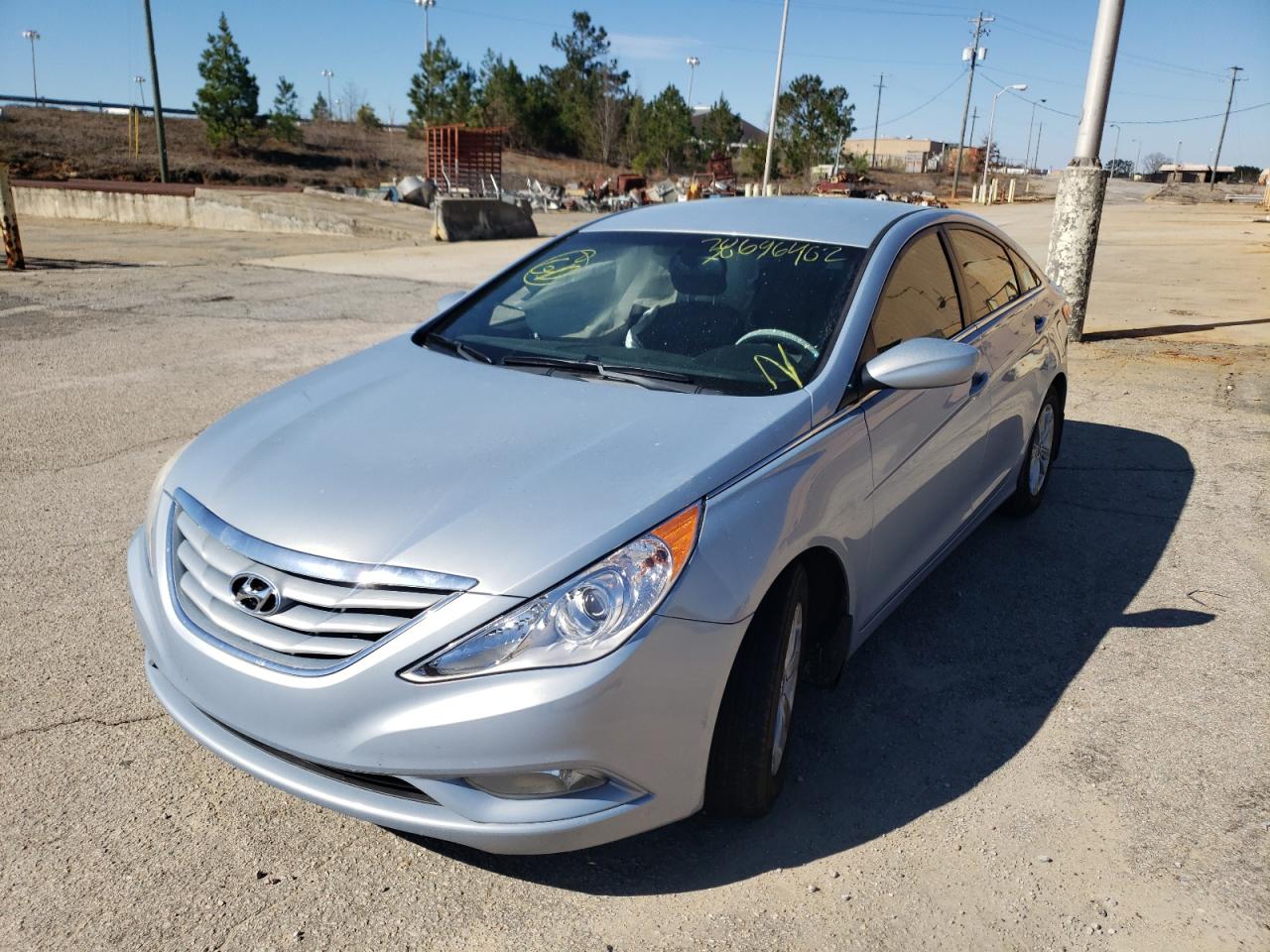 Photo 2 from auction – 2013 HYUNDAI SONATA GLS with VIN 5NPEB4AC2DH679732