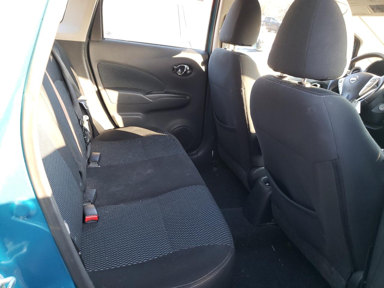 Photo 6 from auction – 2015 NISSAN VERSA NOTE with VIN 3N1CE2CP2FL441324