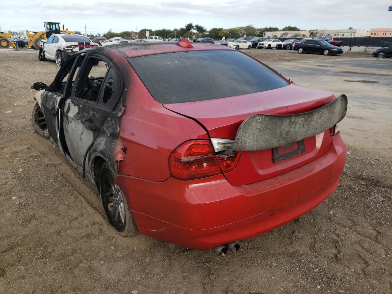 Photo 3 from auction – 2006 BMW 325 I with VIN WBAVB13526PT22956