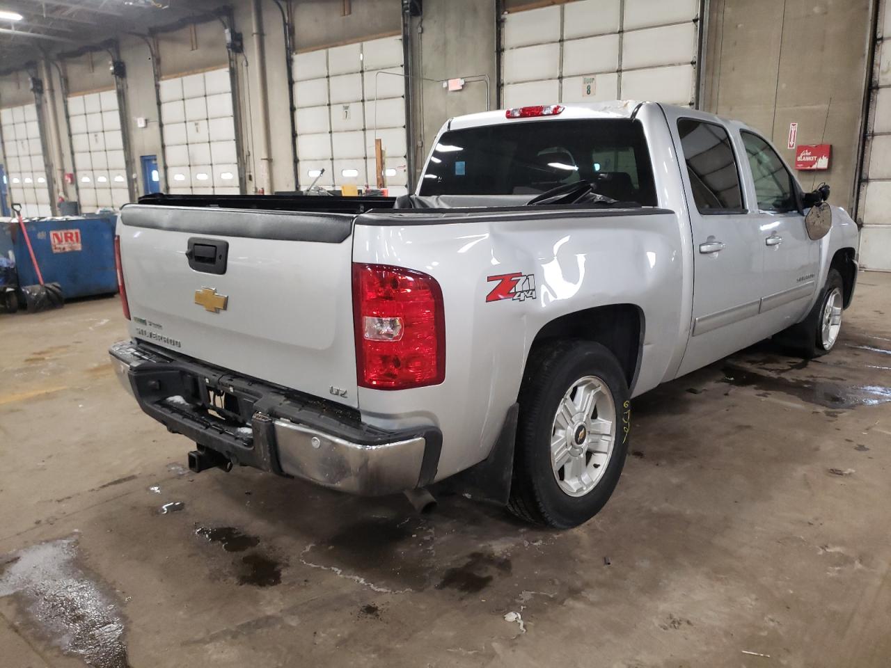 Photo 4 from auction – 2011 CHEVROLET SILVERADO with VIN 1GCPKTE38BF233346