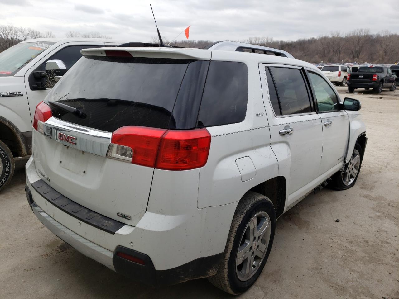 Photo 4 from auction – 2012 GMC TERRAIN SL with VIN 2GKALWEK7C6126378