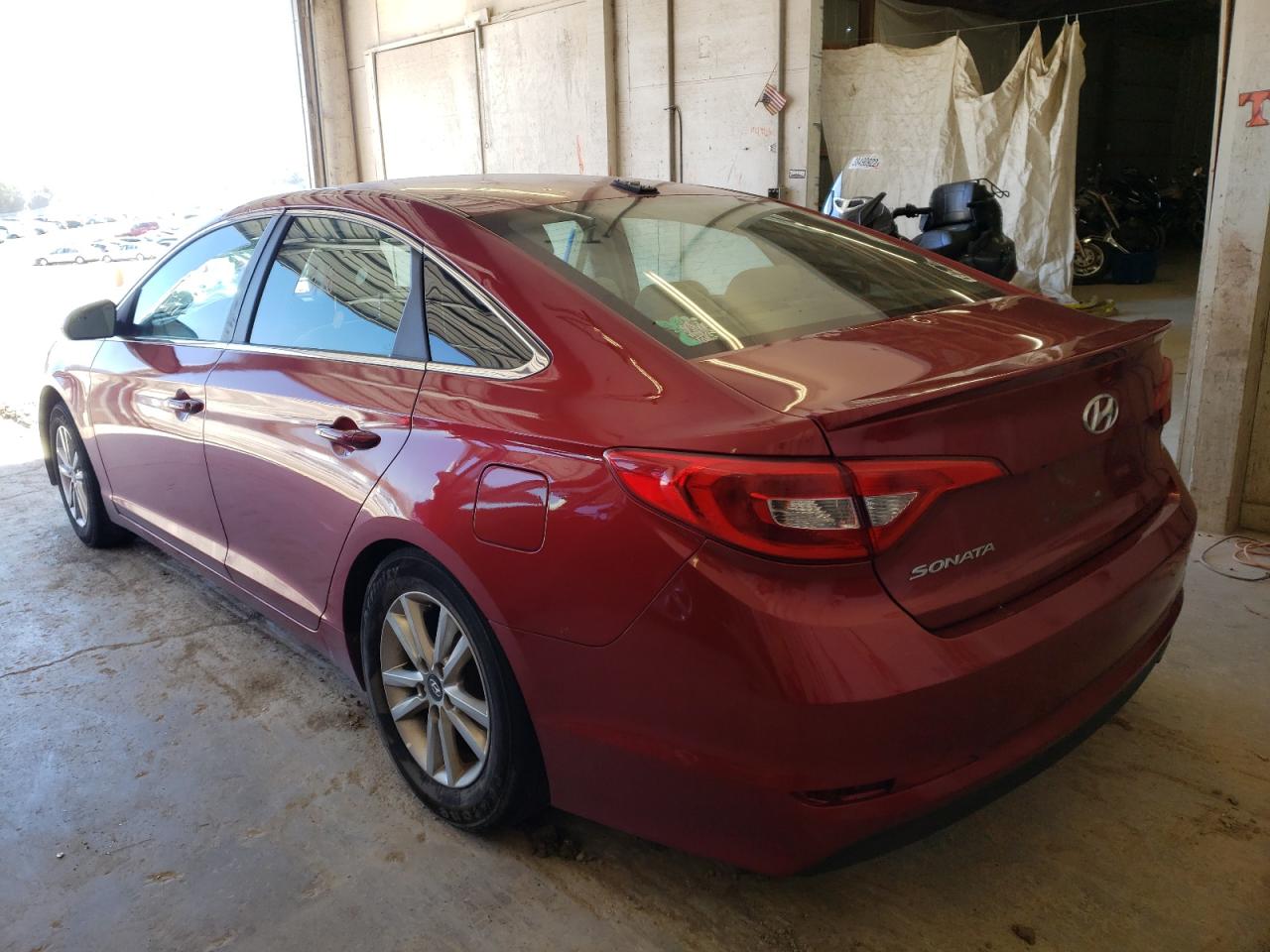 Photo 3 from auction – 2016 HYUNDAI SONATA SE with VIN 5NPE24AF7GH370949