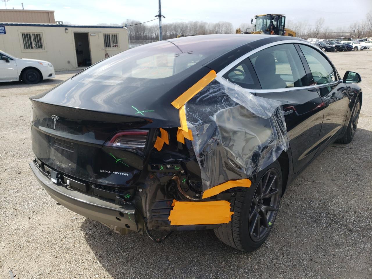 Photo 4 from auction – 2018 TESLA MODEL 3 with VIN 5YJ3E1EB6JF127580