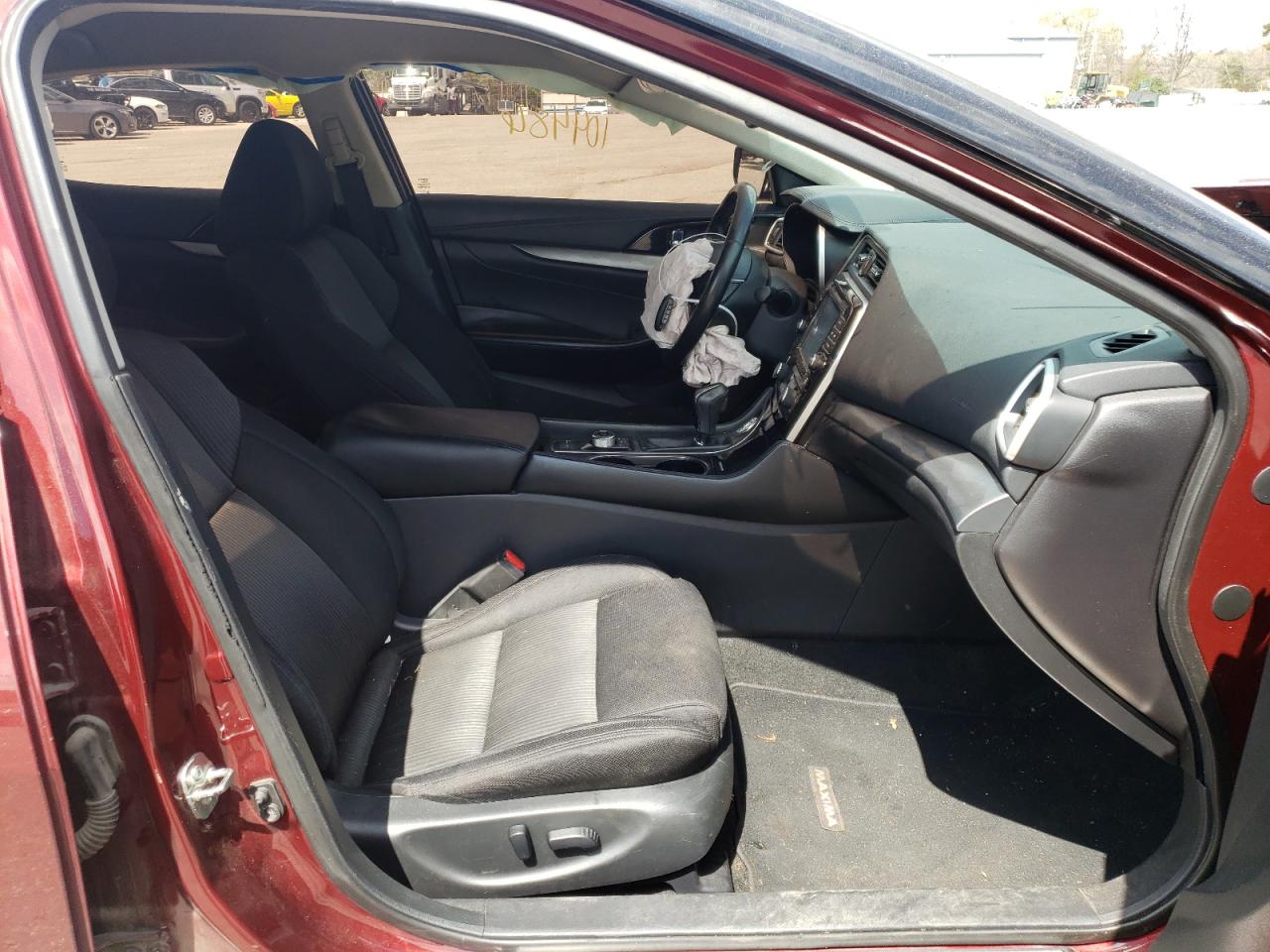 Photo 5 from auction – 2016 NISSAN MAXIMA 3.5 with VIN 1N4AA6AP0GC398146